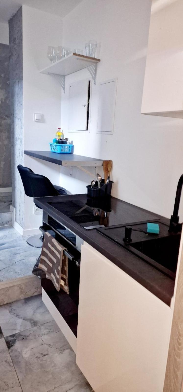 Z Jacuzzi Apartment *